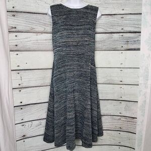 Ann Taylor LOFT Women’s Sleeveless Dress Size 12 Black White Blue